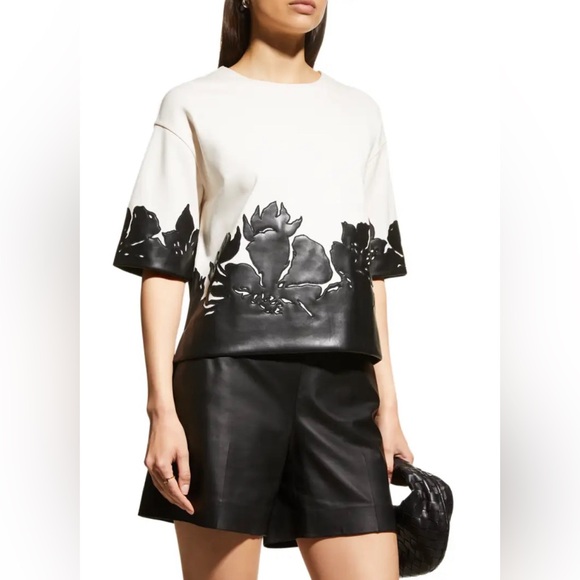 NATORI DOUBLE KNIT SHORT SLEEVE APPLIQUE SWEATSHIRT S - Picture 2 of 8